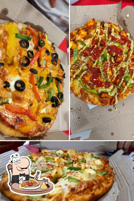 Pick pizza at Domino's Pizza Smriti Nagar, Bhilai