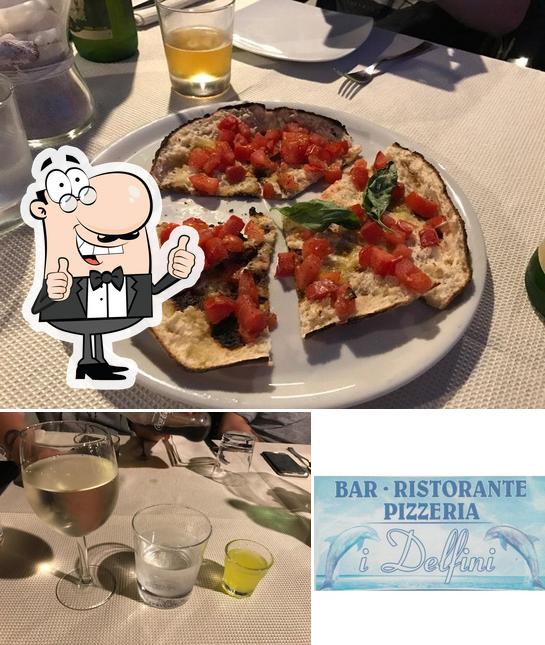 Guarda questa immagine di Ristorante Pizzeria Focacceria I Delfini