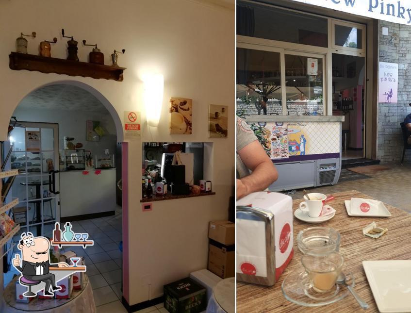 Dai un'occhiata agli interni di Bar New Pinky's