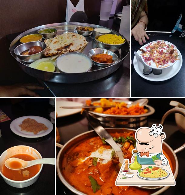 Food at New Hari Prasad
