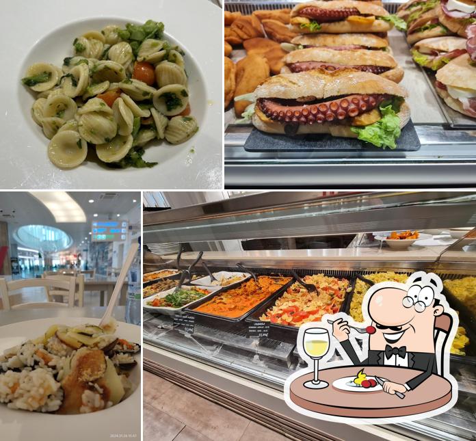 Platti al Ristorante n-dèrre a la lanze