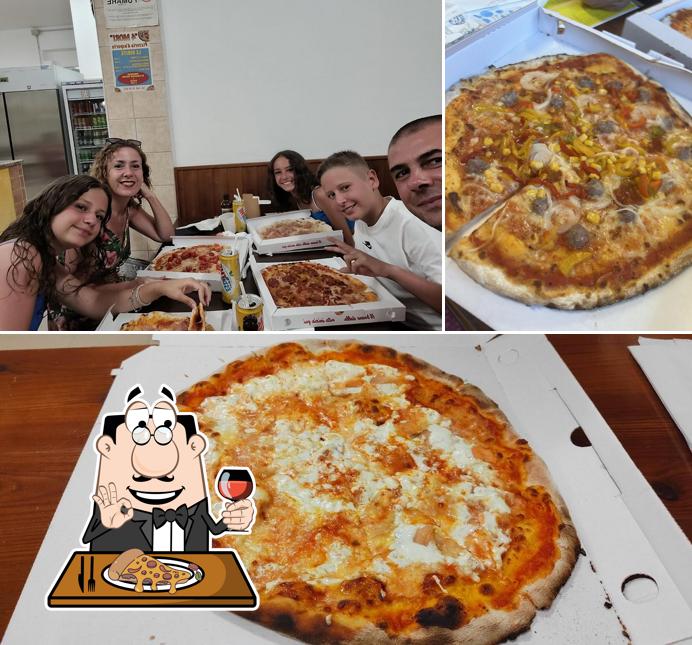 Ordina una pizza a 4 Mori