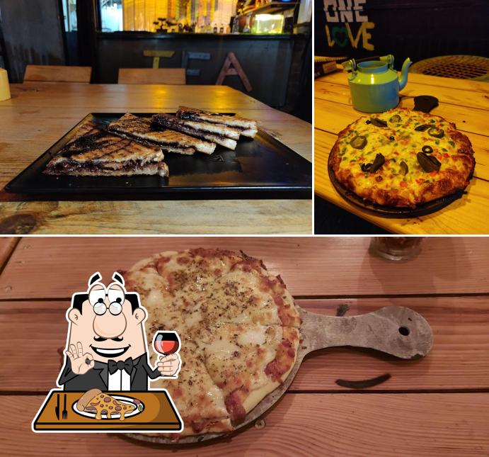 Pick pizza at Chai In Soul