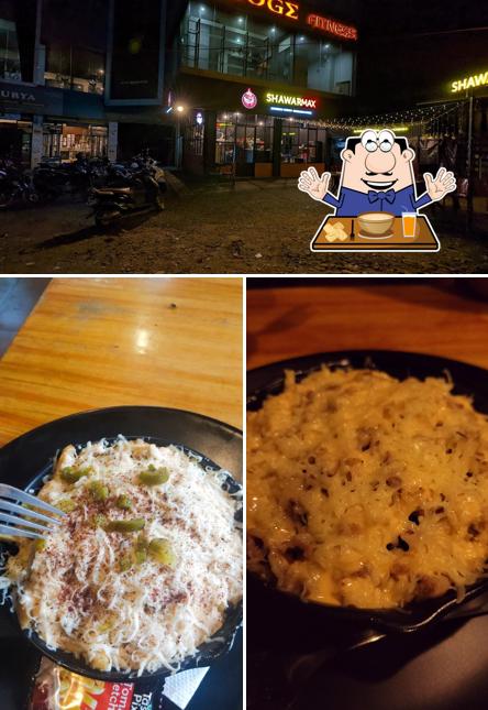 This is the photo showing food and exterior at SHAWARMAX PATTAMBI