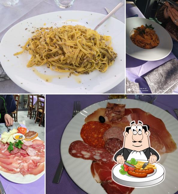 Tagliatelle al Ristorante Il Tartufo