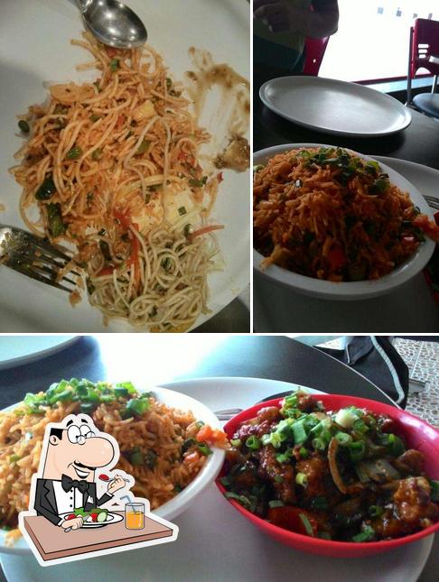 Meals at China Town