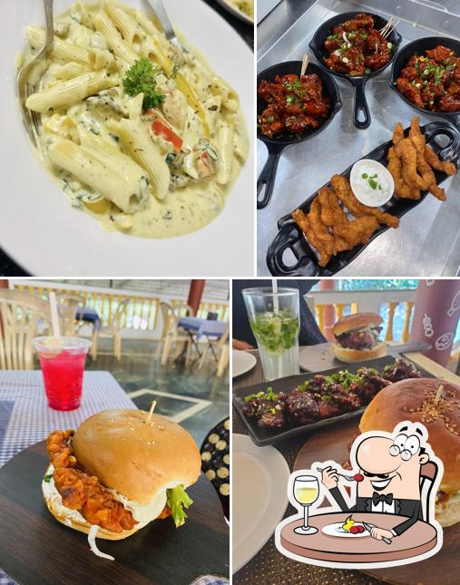 Pulled pork sandwich at Hot Bite Restaurant