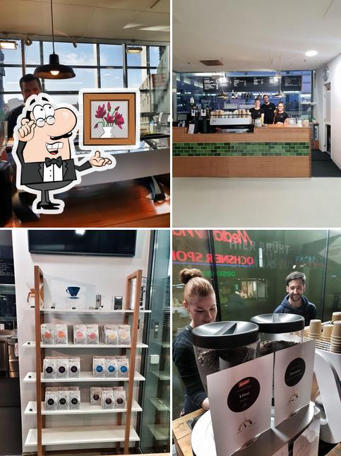 Siediti a un tavolo di Kaffee Macher