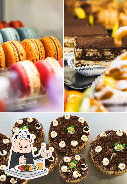 Platti al Bar Pasticceria da Gianna