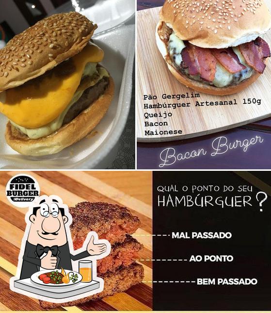 Comida em FidelBurger