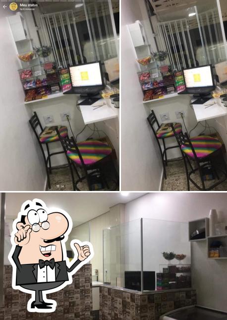 V & R LANCHES