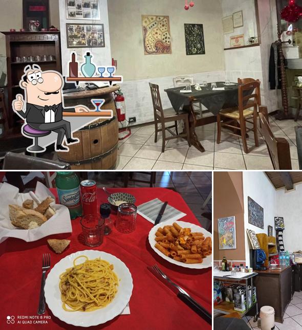 La Cantina si caratterizza per la interni e bevanda