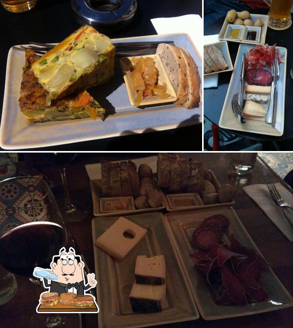Ordina un panino a Consum Weinbar