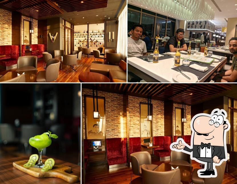 Check out how Score - The Sports Bar at Holiday Inn Chennai OMR looks inside