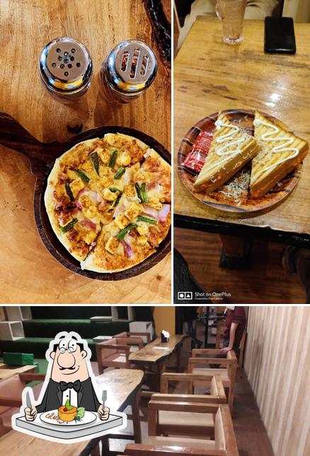 Among different things one can find food and interior at RTS Cafe Aligarh