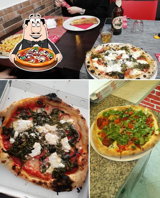 Ordina tra le svariate varianti di pizza