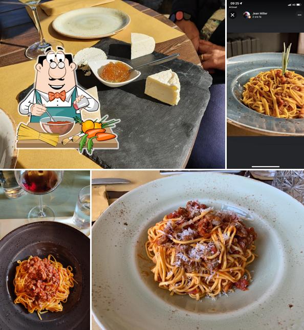 Spaghetti alla bolognese al Nas-Cëtta