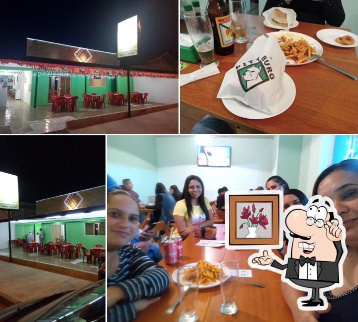 Pitt Burg Lanches