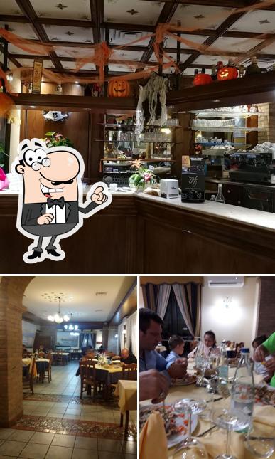 Questa è la foto che mostra la interni e bancone da bar di Ristorante Laguna Blu
