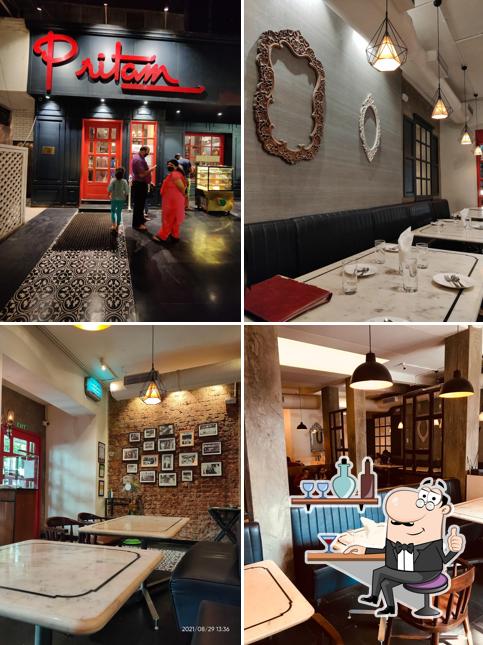 The interior of Pritam Da Dhaba