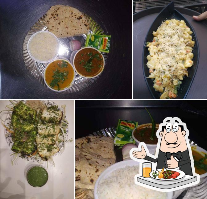 Meals at HUNGRY FOOD POINT