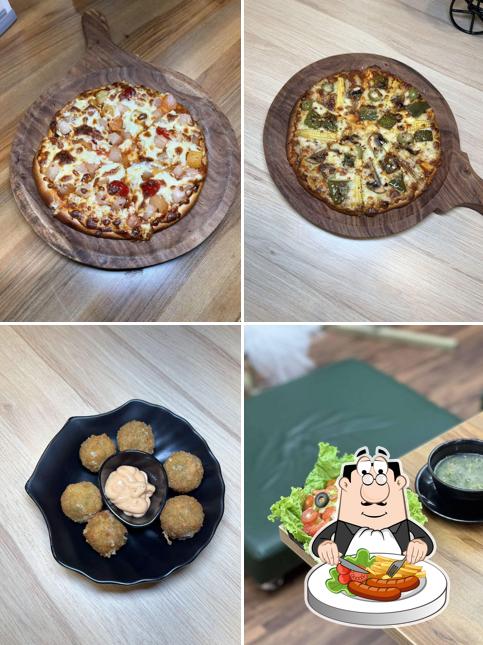 Food at Diceage Cafe