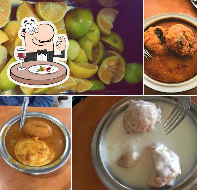 Murlidhar Snacks Center