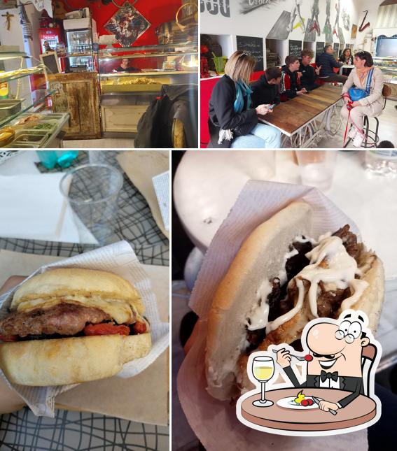 Questa è la immagine che mostra la cibo e interni di Street Food da Tony Crock