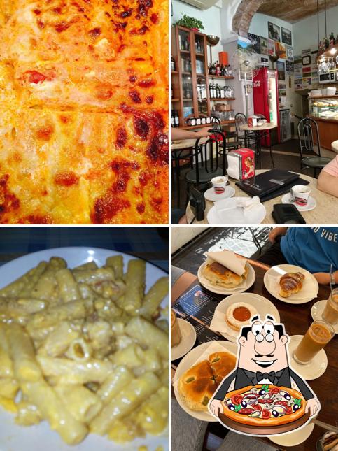 Scegli una pizza a Bar Rossana