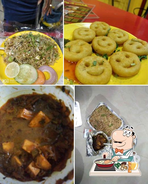 Fried rice at Panipuri Park