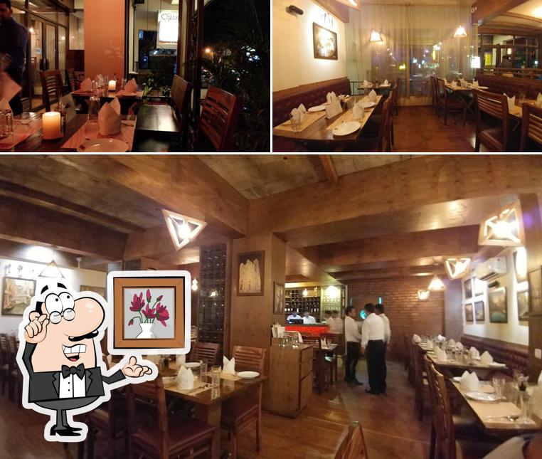 The interior of Chianti, Indiranagar