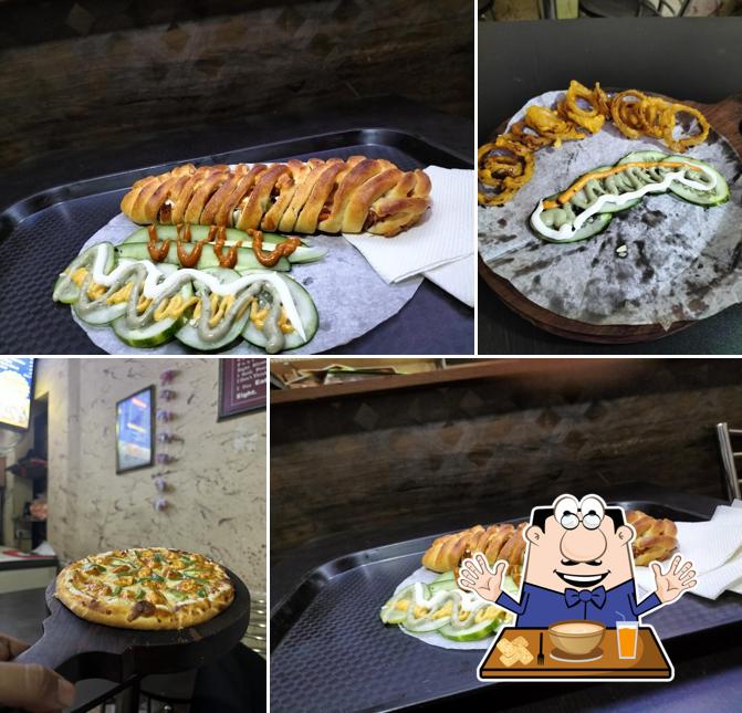 Food at Hot Slice