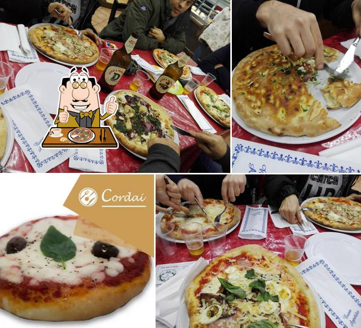 Prenditi tra le svariate varianti di pizza