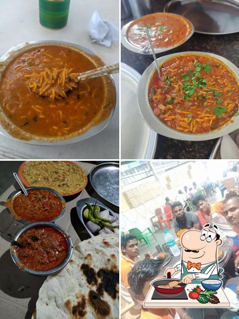 Manjunath Chitradurga family RESTAURANT