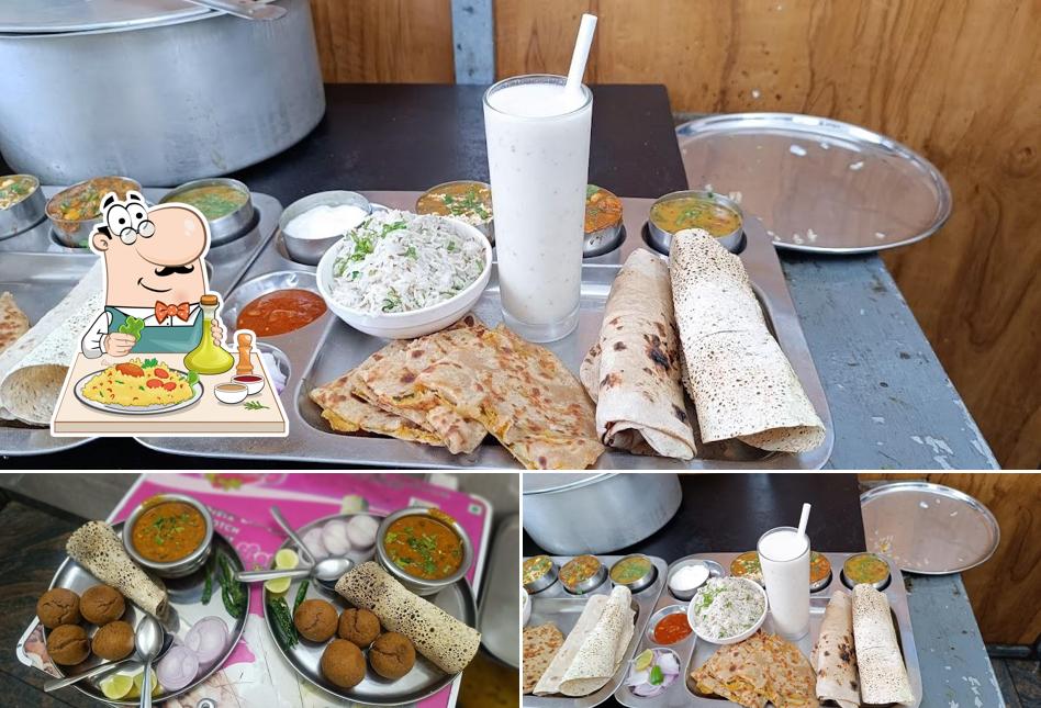 Food at Aryas Purohit Pure Veg Restaurant