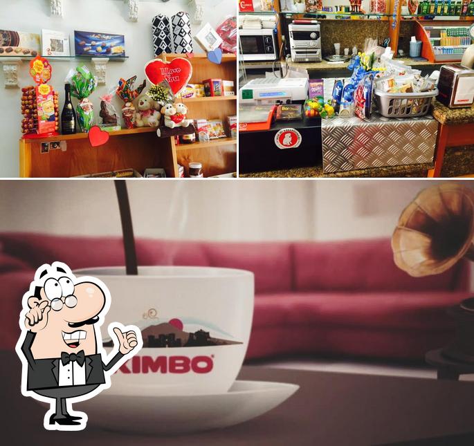 Gli interni di Bar Mario