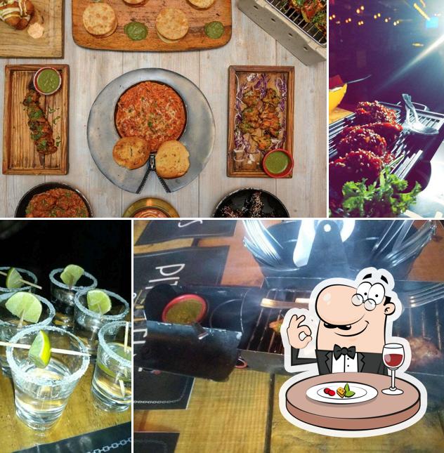 Food at Pitchers Cafe Bar