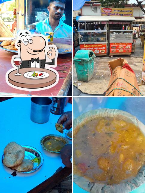 Food at Rakesh Roshan Snacks