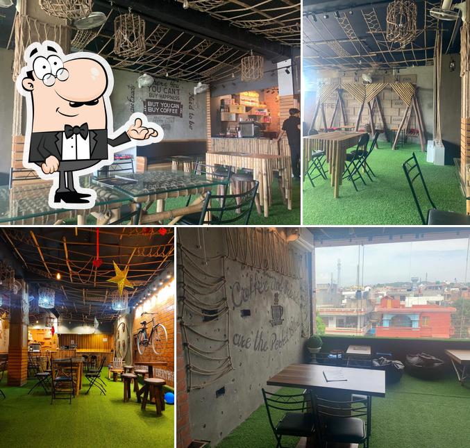 The interior of Brewbakery Janipur