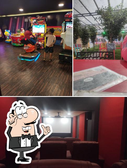 The interior of Food & Fun City