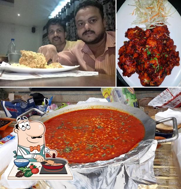 Chicken curry at Yuvaraj Family Restaurant