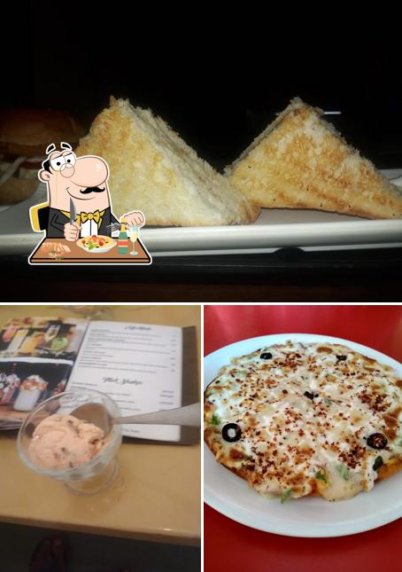 Meals at Tummy Talks Cafe, Sikar