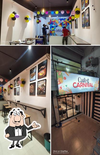 The interior of CAFE CARNIVAL