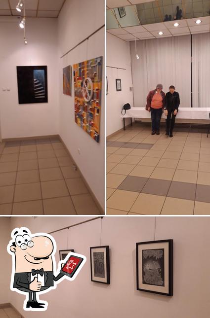 Vedi la foto di Fajdiga Boris s.p. bar Chicago