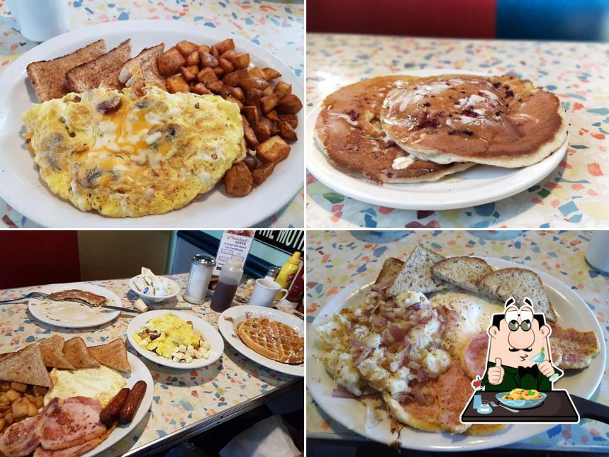 Flashback Breakfast & Lunch Barrie
