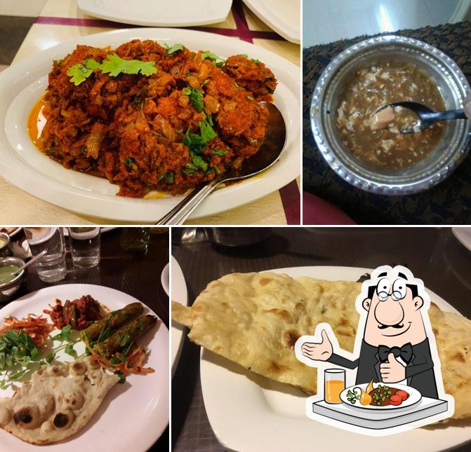 Food at New Skyway Restaurant