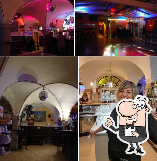 Gli esterni di BIRRERIA ABSOLUT