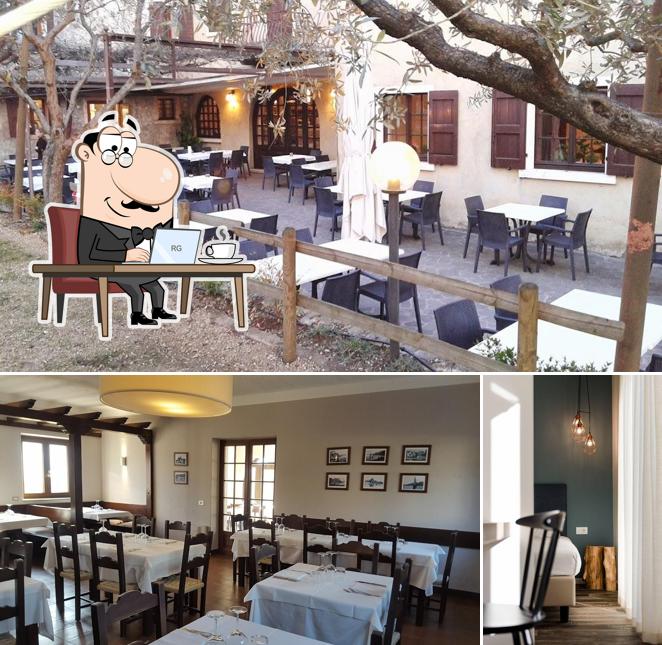 Gli interni di Hostaria La Cross