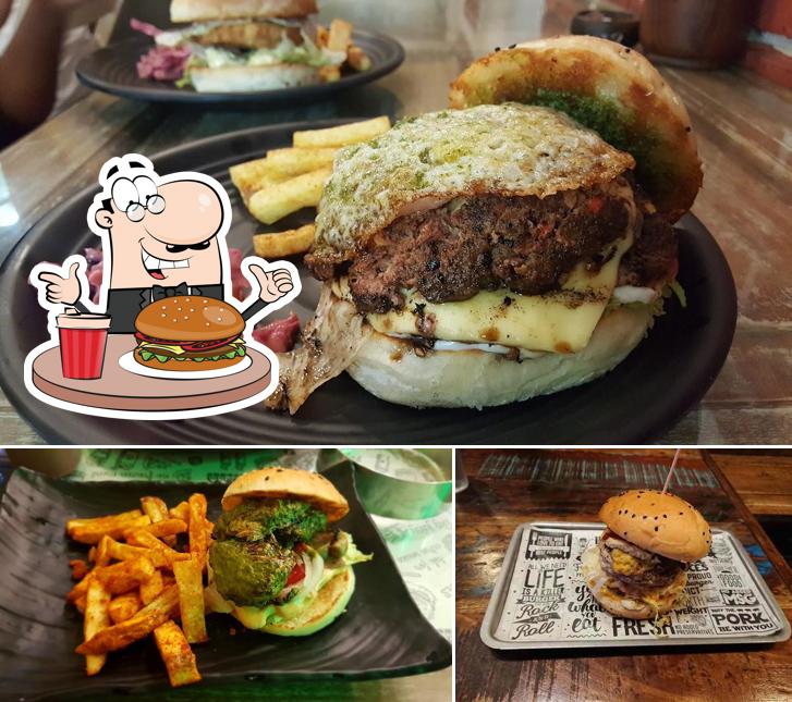 Treat yourself to a burger at Frisbees Mumbai