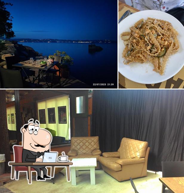 Siediti a un tavolo di Darsena Live Music